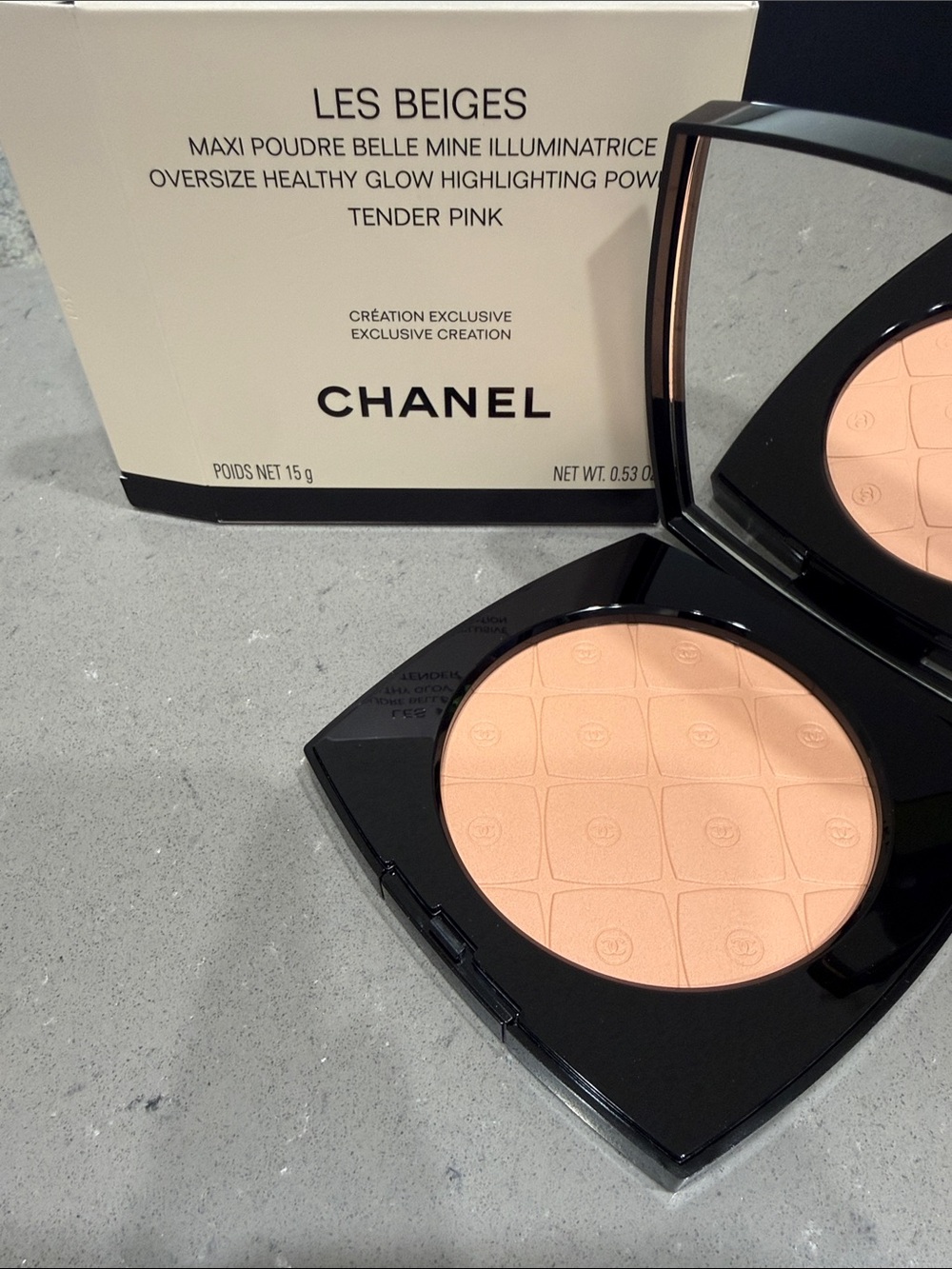 CHANEL Les Beiges Oversize Healthy Glow Highlighting Powder - Tender Pink jumbo